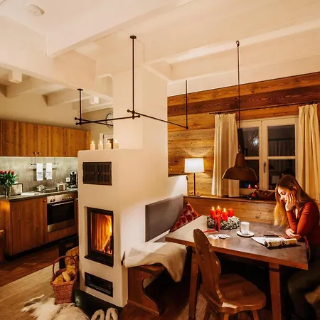 Feriehus Semi-detached Houses, Turf House