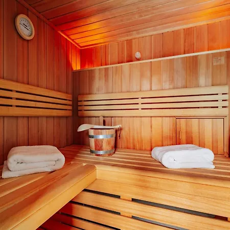 Semi-detached Houses, Turf House Feriehus *